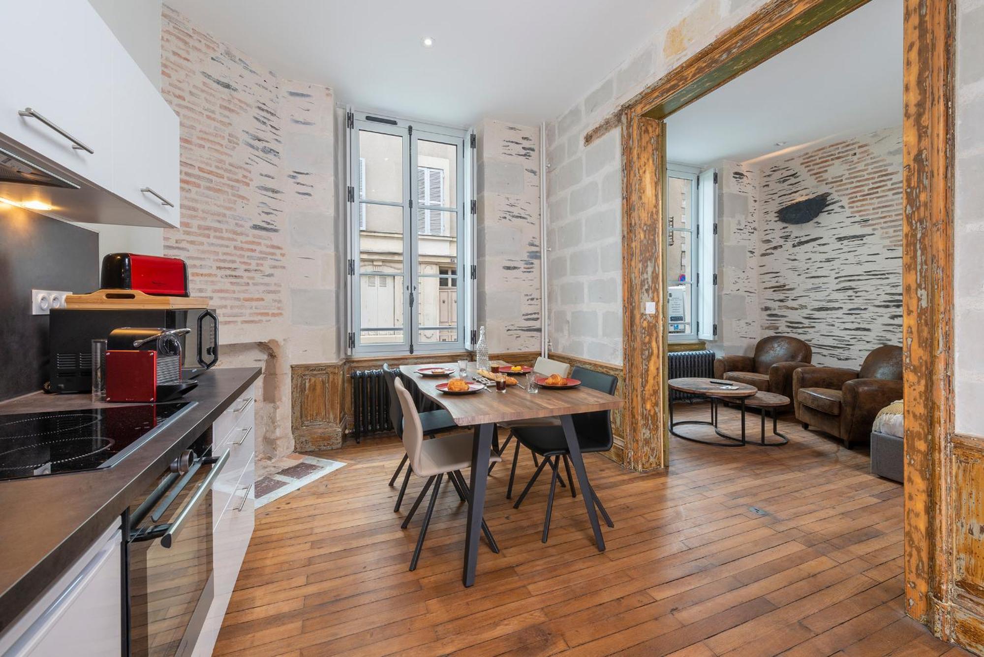 Hyper Centre 16 Rue Valdemaine Apartman Angers Szoba fotó